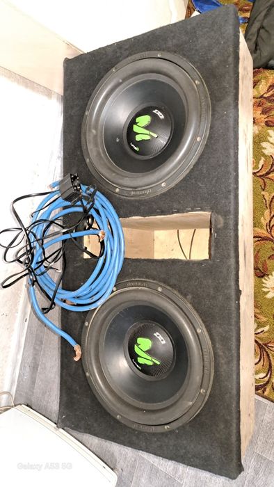 Продам сабвуфер мощный
