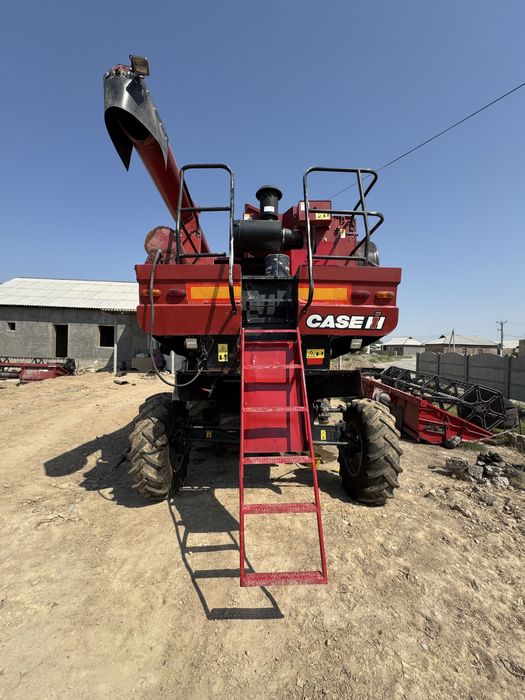 Men xotinimning sochini oldirdim.