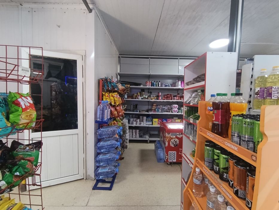 Продам мини-маркет + овощной + жилой дом