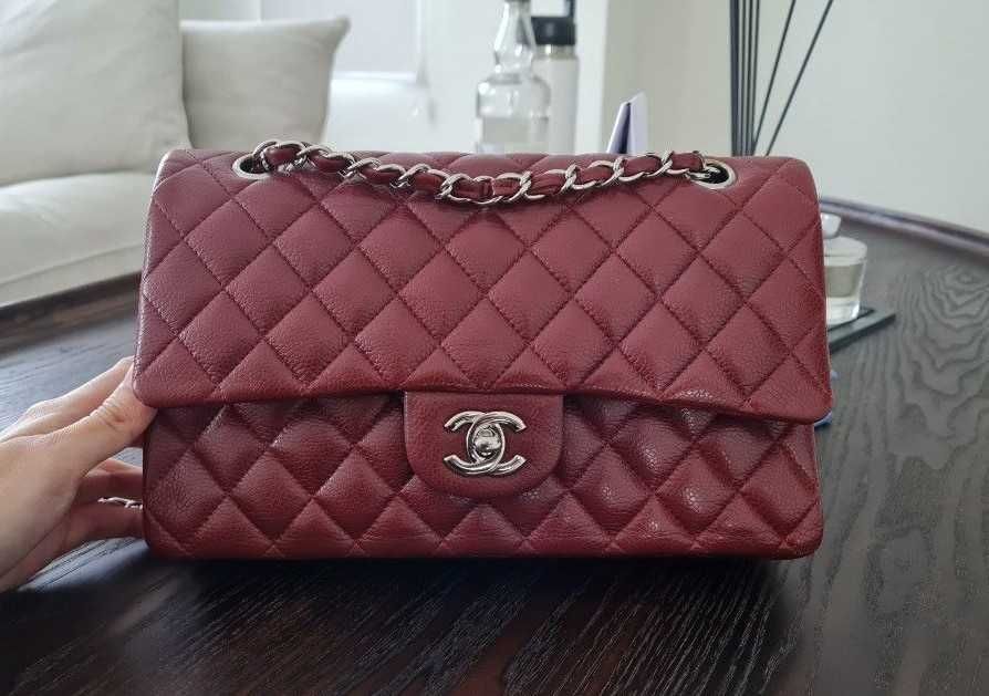 Geantă Chanel din Piele Roșie, Poseta Chanel din Piele Granulată