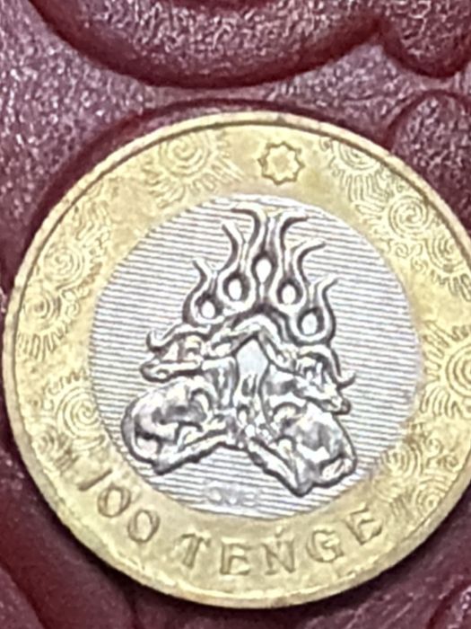 Продам редкие монеты 100 тг