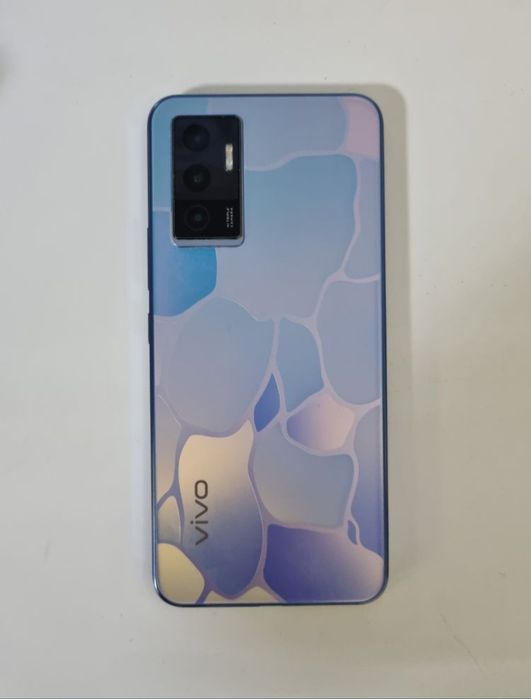 Продаю vivo v23e