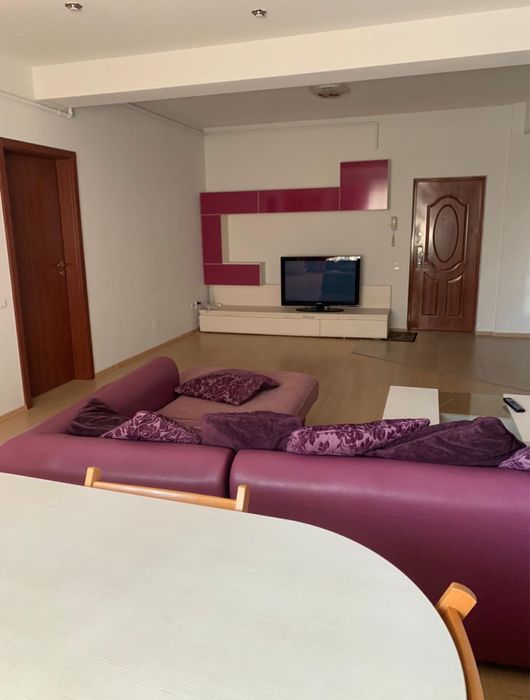 Vand apartament cu 3 camere Prelungirea Ghencea Cartierul Latin