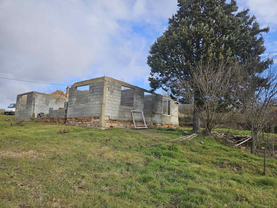 Парцел  в с.Садово 2050кв.м