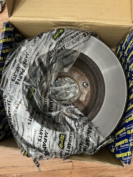 Торомзные диски на БмВ e46