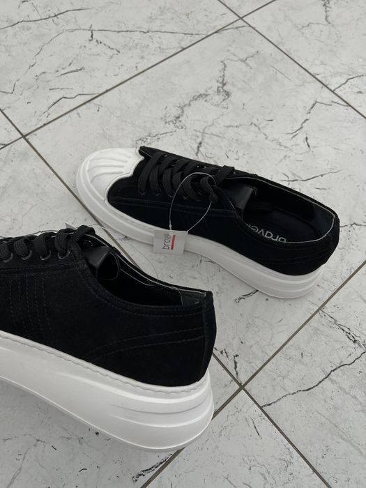 Кроссовки Турция рр42