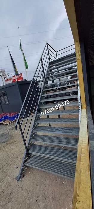 Scări metalice zincate 120x27