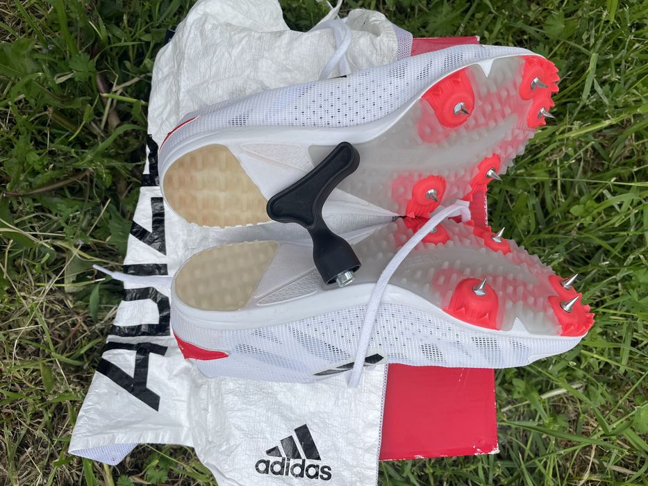 Шпайкове.Обувки за писта / шипове adidas ADIZERO XCS 38 номер