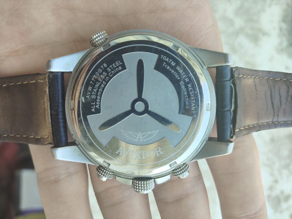 Часы швейцарские авиатор