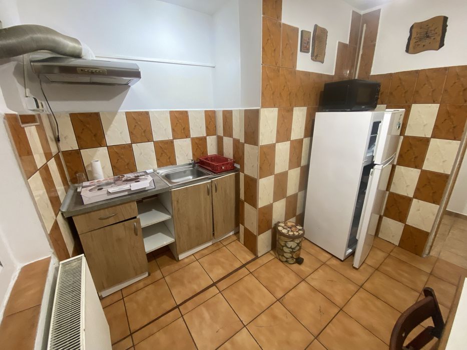 Inchiriez garsoniera mobilata