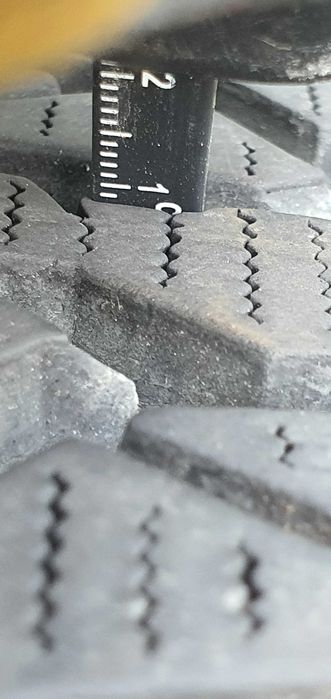 205 55 R16 Nokian iarna+ jante otel Toyota  impecabile,import Germania