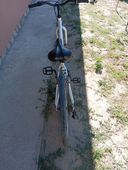 Продавам колело 24