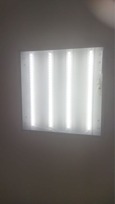 Лампа потолочная