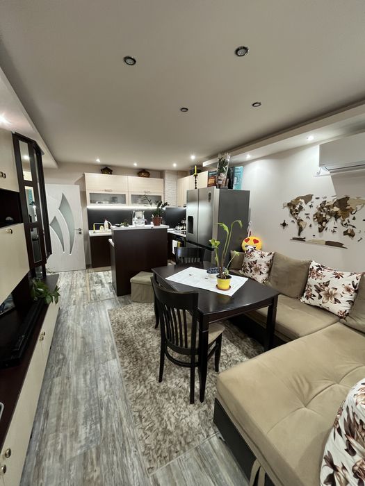 Продава се Тристаен апартамент в Сливен, Клуцохор - 63 кв.м за 1554 €/кв.м - Снимка #3