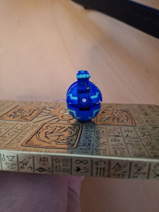 Bakugan! Aquos Robotallion