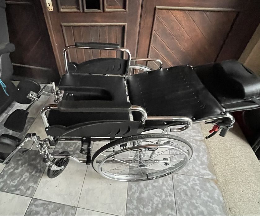 Scaun invalizi rotile, reglabil