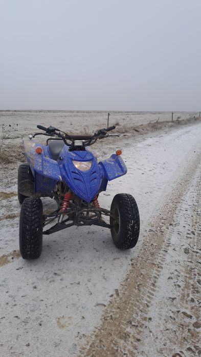 vând atv Adlymoto