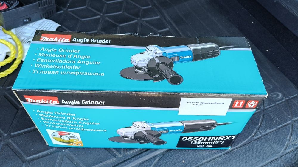 Polizor unghiular Makita 840w nou