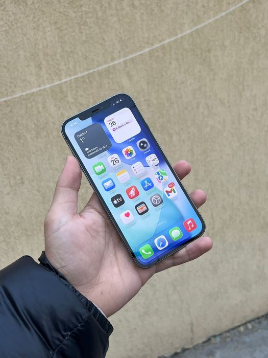 Vând IPhone 12 Pro Max Graphite 128GB