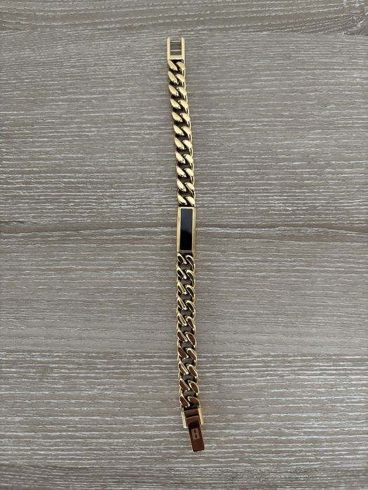 brata tommy hilfiger de barbati