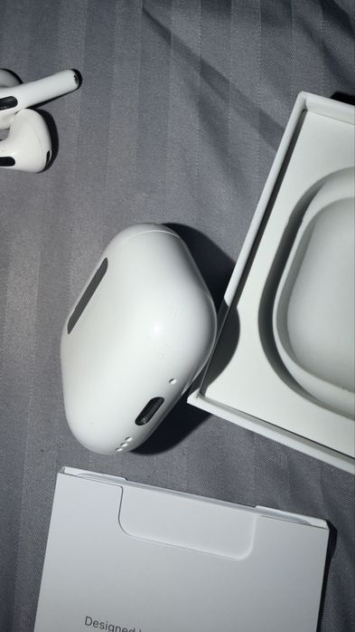 Apple Airpods 4 ANC