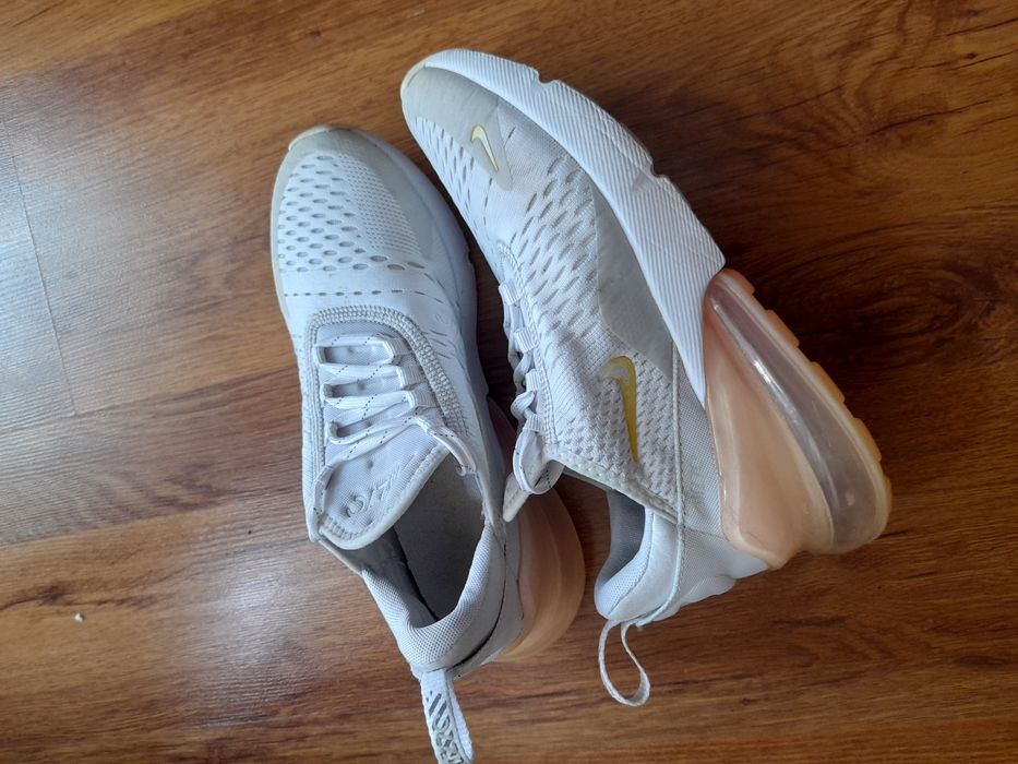 Nike Air max 270 маратонки 38 номер.