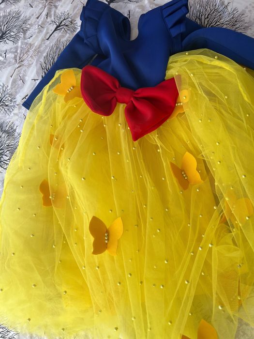 Рокля на Снежанка