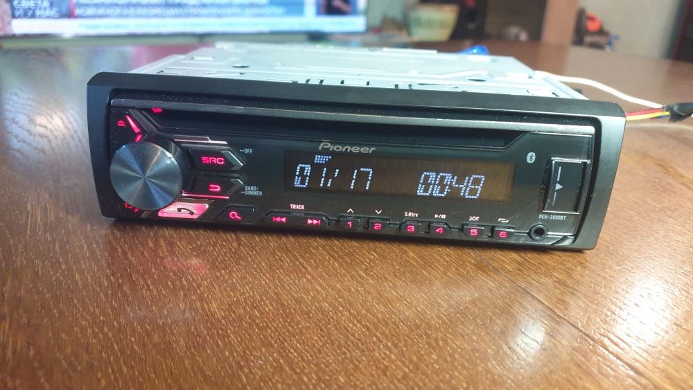 Авто радио плеър музика за кола Пайнер Pioneer CD MP-3 USB AUX Bluetooth  Блутут