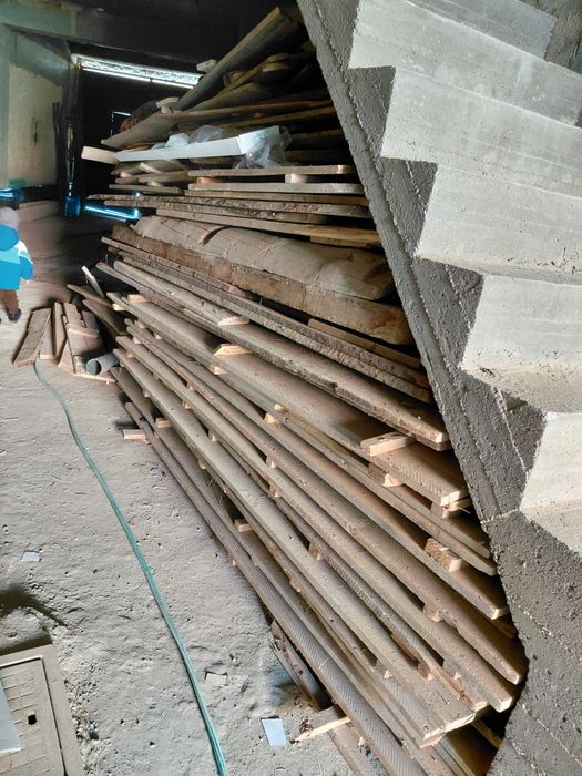 Aplubka taxtalar sotiladi