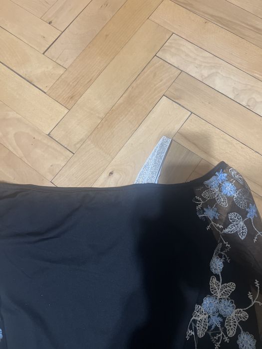 Нова блуза с едно рамо