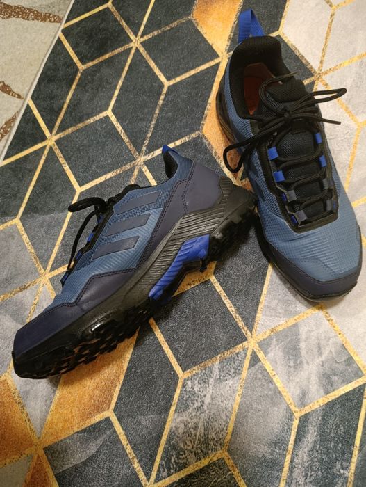 Adidas Terrex маратонки
