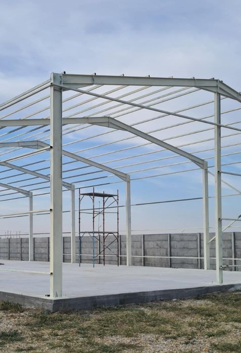 Vand hala pe structura metalica confectionata din profile IPE240