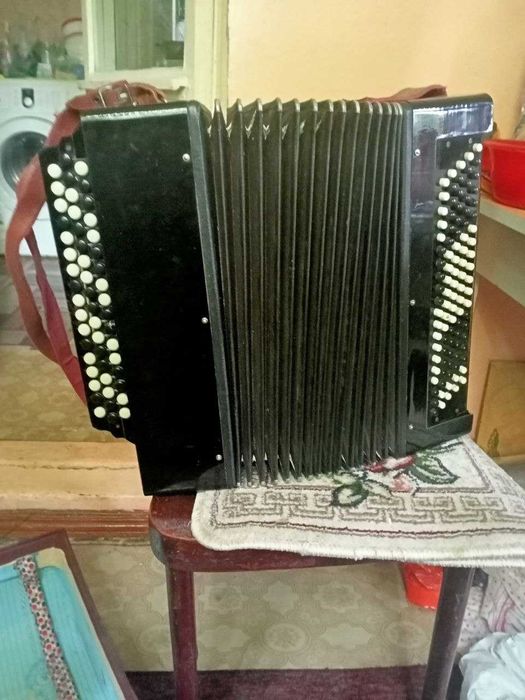 баян. производство ссср. пятидесятые годы.антиквариат.