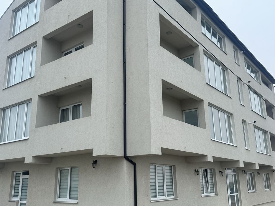 Vand centru ingrijit persoane varstnice (camin de batrani)