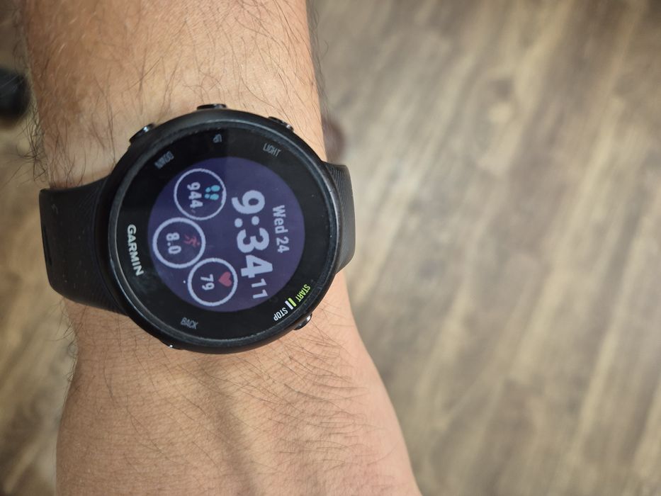 Garmin Forerunner 45 часы