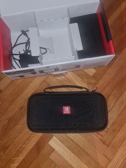 Vand/schimb Nintendo switch ca nou