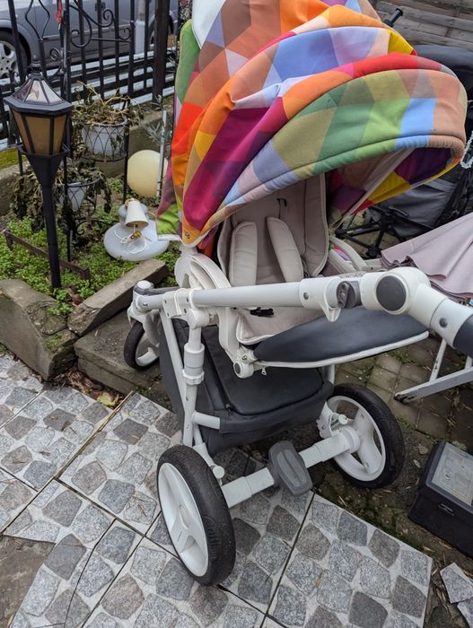 Бебешка количка  CUBO