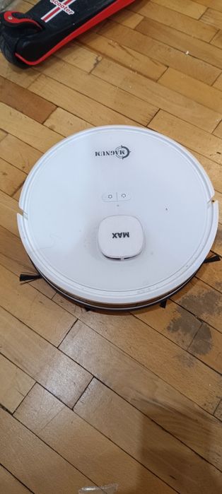 Прахосмукачка робот