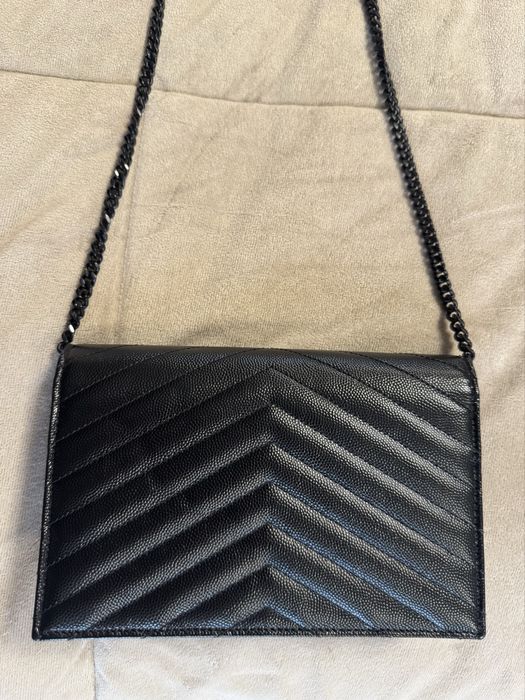 Saint Laurent Envelope Bag – Black Leather