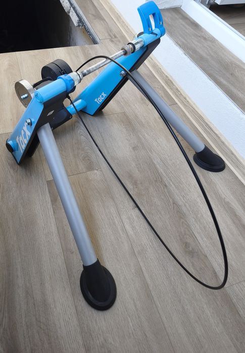 Home trainer TACX booster T2500
