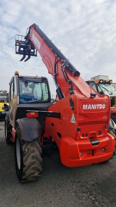 Телескопический погрузчик Manitou 1440