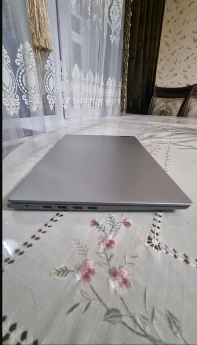 Lenova 10 core I 3