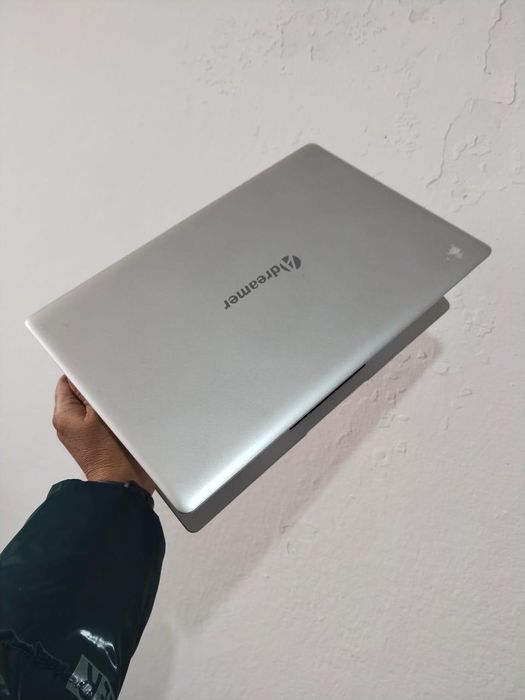 Продаётся нетбук