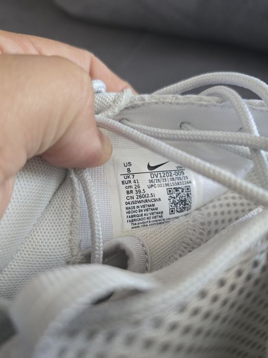 Маратонки Nike чисто.нови