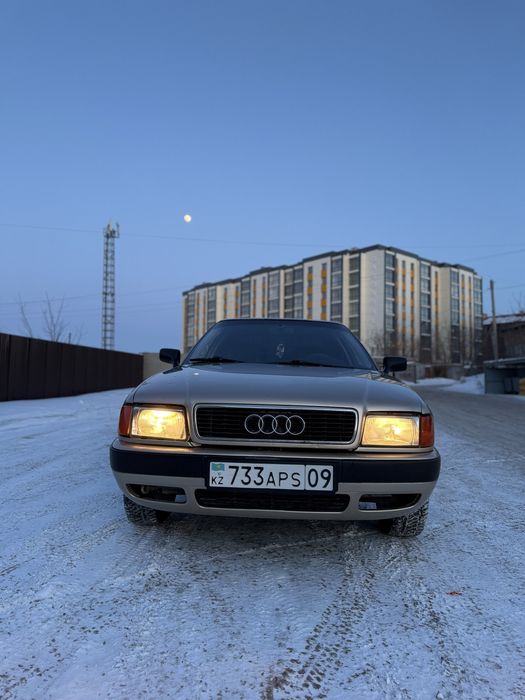 Продаю Ауди 80 b4