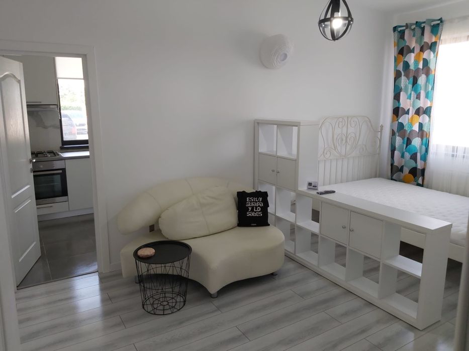 Inchiriez Garsoniera 45m2