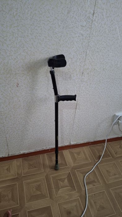 Костыли подлокотники