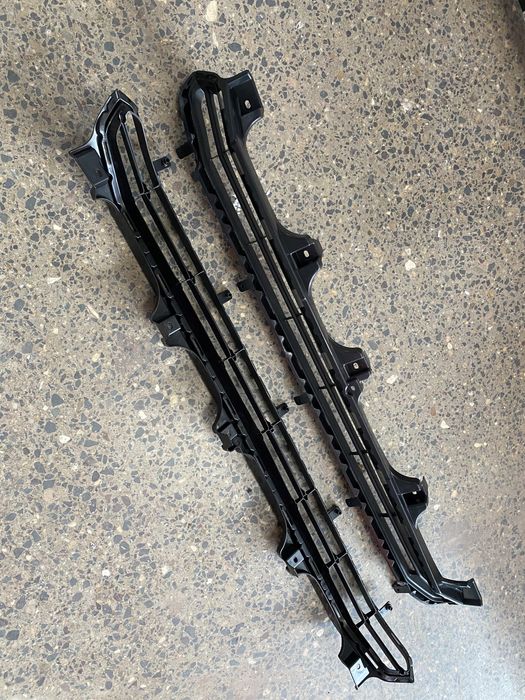 Решетка бампер Toyota Prado 160