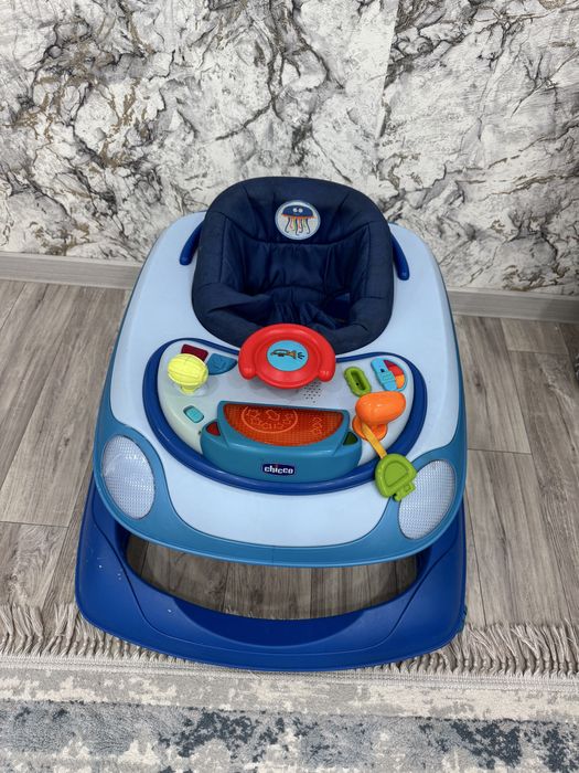 Продам ходунок chicco