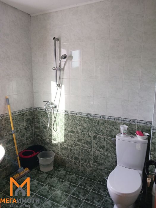 Продава се Къща в Севлиево - 200 кв.м за 651 €/кв.м - Снимка #13